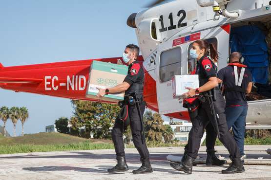  Se distribuyen 400 vacunas entre las islas para las primeras dispensaciones/TA y Acfi Press.
