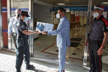  Se distribuyen 400 vacunas entre las islas para las primeras dispensaciones/TA y Acfi Press.