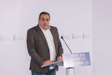 Comparecencia del consejero de Sanidad, Blas Trujillo/Acfi Press.