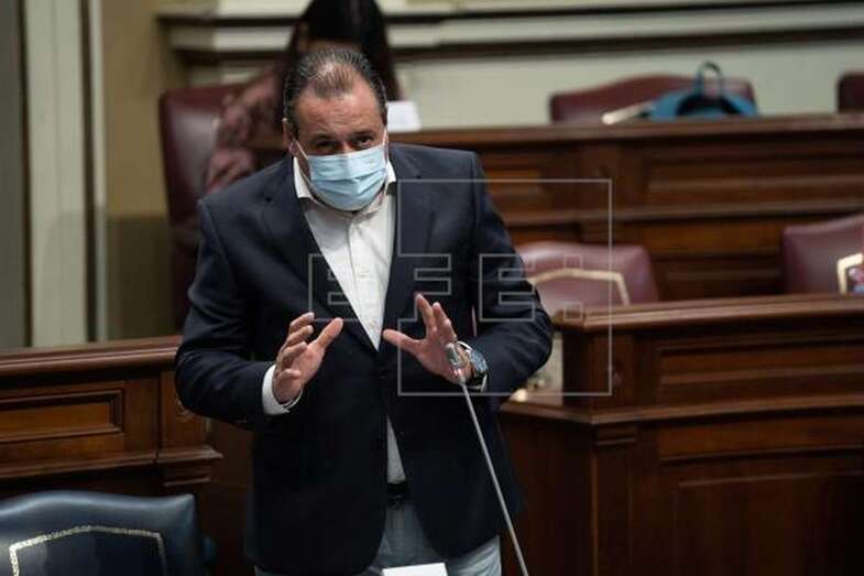 El consejero de Sanidad del Gobierno de Canarias, Blas Trujillo / EFE Ramón de la Rocha