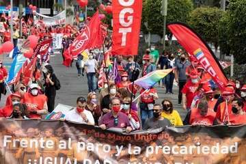 El sindicalismo recupera la calle para reclamar la 