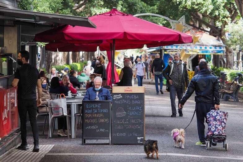 Terraza en Santa Cruz de Tenerife/DA.
