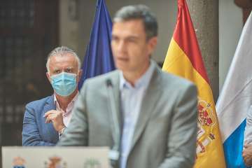 La erupción volcánica de La Palma durante la jornada de este domingo 3 de octubre/Acfi Press/IGME y otros.