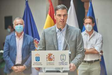 La erupción volcánica de La Palma durante la jornada de este domingo 3 de octubre/Acfi Press/IGME y otros.