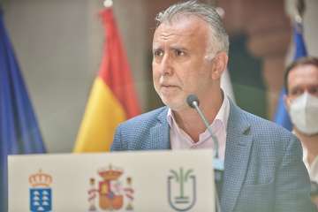 La erupción volcánica de La Palma durante la jornada de este domingo 3 de octubre/Acfi Press/IGME y otros.