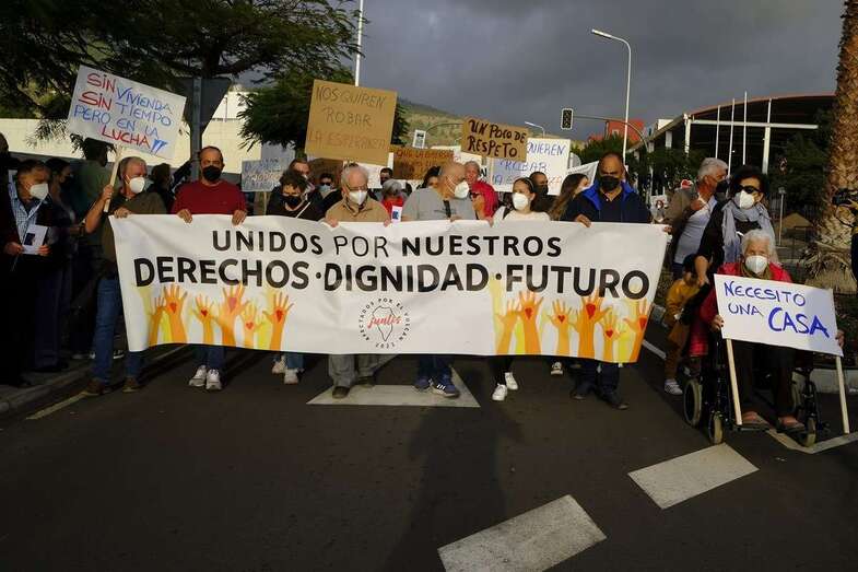 Imagen de la marcha de este viernes en La Palma/Acfi Press.