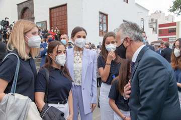 Los Reyes presiden el acto de homenaje al pueblo palmero/Acfi Press.