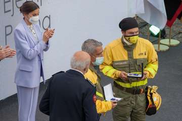 Los Reyes presiden el acto de homenaje al pueblo palmero/Acfi Press.