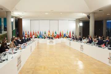  Sánchez y autonomías pactan en La Palma que habrá medidas fiscales para bajar la energía/Acfi Press.