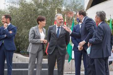  Sánchez y autonomías pactan en La Palma que habrá medidas fiscales para bajar la energía/Acfi Press.