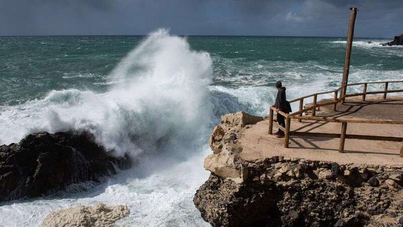 Fuerte oleaje en la costa canaria/TA.