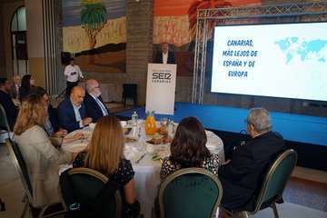 Fernando Clavijo, protagonista de un nuevo encuentro de SER Canarias/Acfi Press y TA.