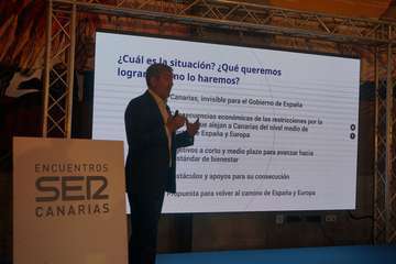 Fernando Clavijo, protagonista de un nuevo encuentro de SER Canarias/Acfi Press y TA.