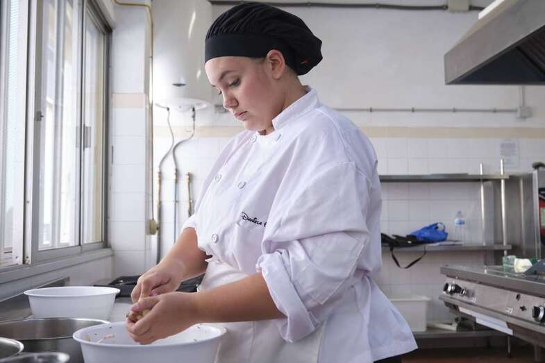 La finalidad de esta iniciativa ha sido formar al profesorado de FP de diez familias profesionales / TA