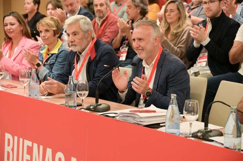 Imagen de la reunión del Comité Regional del PSOE/TA.