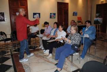 Actividad de la Tertulia Hilda Zudán en la Biblioteca Saulo Torón (Foto TA)