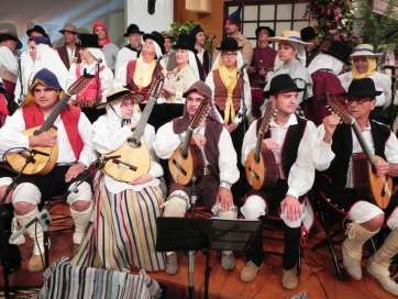 Agrupación Folclórica Entre Amigos (Foto TA)