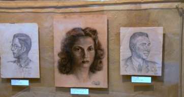 Tres de las obras expuestas en la muestra (Foto Jesús Ruiz)