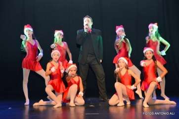 Momento del espectáculo de anoche en Telde (Foto Antonio AlÃ¬)