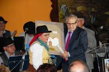 Entrega del premio el pasado año a Jesús Ruiz Mesa (Foto TA)