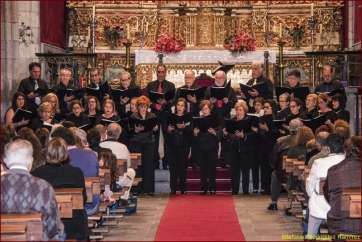 Las voces de Amati llevaron la Navidad hasta la Basílica de San Juan (Foto Ildefonso Rodríguez)
