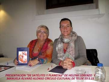 Las autoras del libro durante la presentación (Foto Jesús Ruiz Mesa)