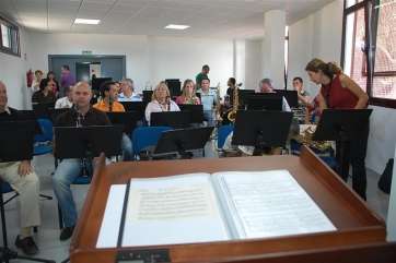 Local de ensayo de la Banda Municipal de Música, en los bajos del parque urbano de San Juan (Foto TA=