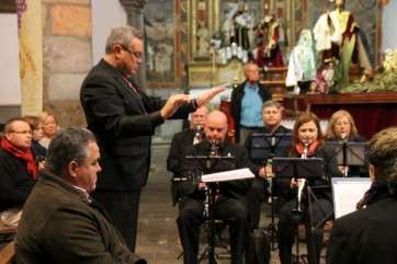 Momento del concierto de este sábado por la noche (Foto Jesús Ruiz Mesa)