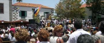 Actividad folclórica en San Juan (Foto TA)