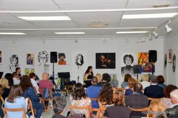 Imagen de la inauguración de EsmutArte esta tarde en La Fraternidad (Foto Antonio Alí)