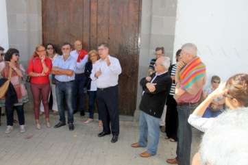 Momento de la visita guiada a la iglesia conventual de San Francisco (Foto de Jesús Ruiz Mesa)