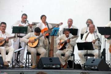 Actuación del grupo Los Faycanes (Foto de Jesús Ruiz Mesa)