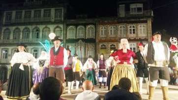 Momento de la actuación del grupo (Foto TA)