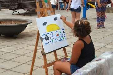 Imagen de archivo del certamen de pintura rápida desarrollada este verano en Melenara (Foto TA)