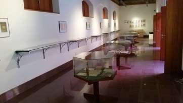 Imagen de la exposición de la biblioteca de Juan Negrín (Foto Jesús Ruiz Mesa)