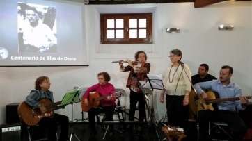 Acto de celebración del nacimiento de Blas de Otero (Foto Jesús Ruiz Mesa)