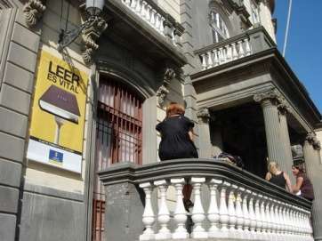 Fachada de la Biblioteca Insular de Las Palmas de Gran Canaria (Foto TA)