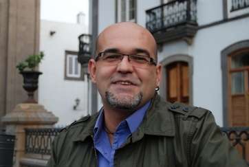 El escritor Alexis Ravelo, en una imagen de archivo (Foto Canarias7)