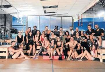 Elenco de actores del espectáculo (Foto C7)