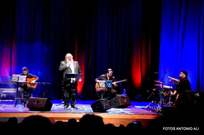 Vicente de Castro 'Parrita', anoche sobre las tablas del Teatro teldense (Foto Antonio Alí)