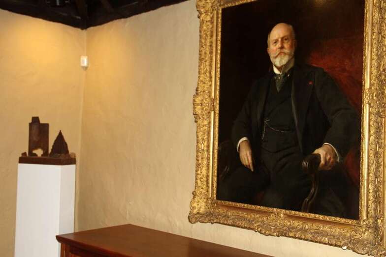 Una de las salas interiores del Museo (Foto Jesús Ruiz Mesa)