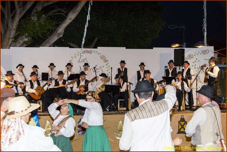 El evento se desarrolló en la plaza pública de Lomo Magullo (Foto Ildefonso Rodríguez)