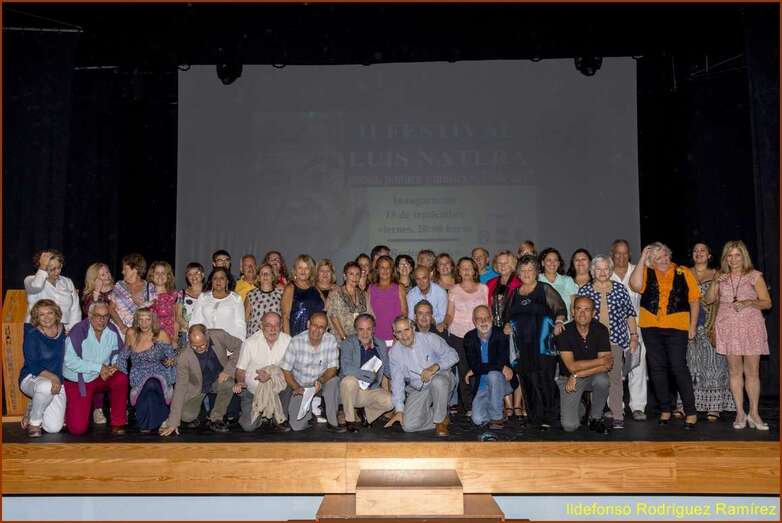 Participantes en el festival poético (Foto Ildefonso Rodríguez)