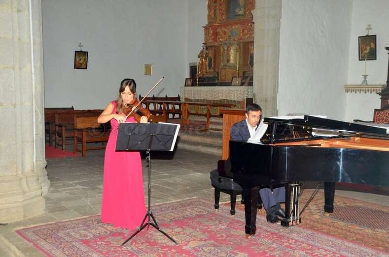 Momento del concierto de anoche en la iglesia conventual de San Francisco (Foto Francisco Javier Santana)