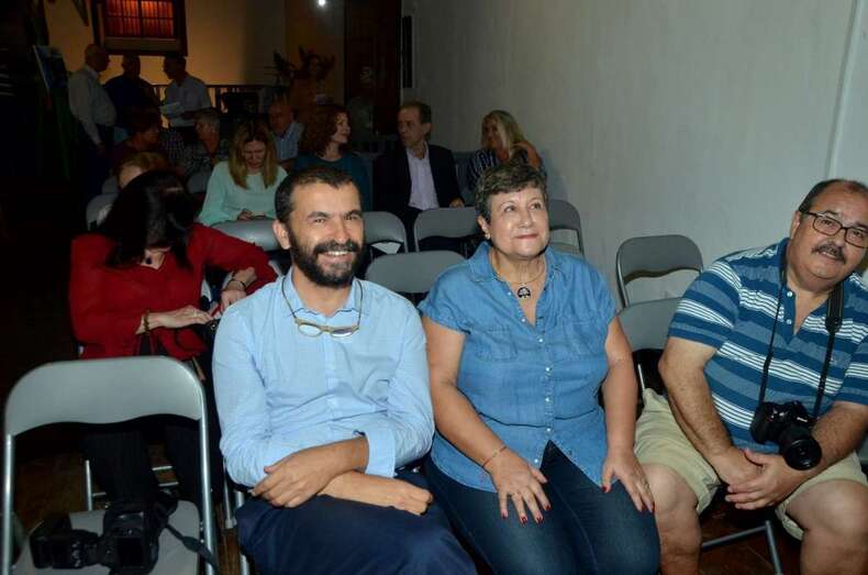 Momento del acto de anoche en el Círculo Cultural de Telde (Foto Francisco Javier Santana)