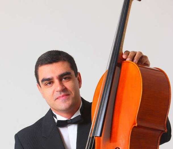Â El violonchelista Juan Pablo Alemán (Foto TA)