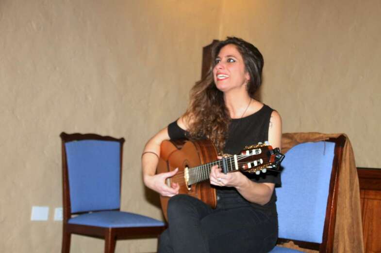 Actuación de María Peláe en la Casa-Museo León y Castillo (Foto Jesús Ruiz Mesa)