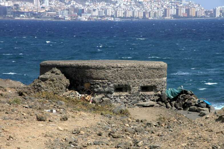 Búnker defensivo en la costa de Jinámar (Foto TA)