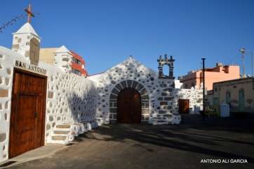 Imagen de archivo de la ermita de San Antonio (Foto Antonio Alí)