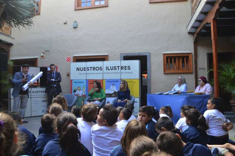 Imagen del acto celebrado en el patio de la Casa-Museo (Foto TA)